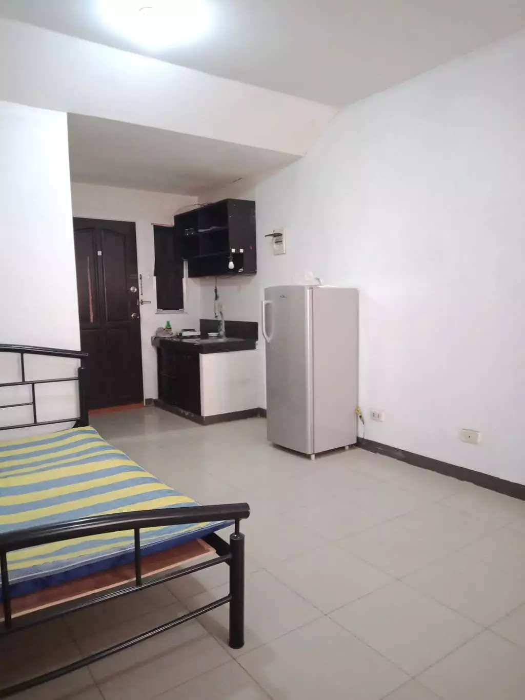 For rent Furnished Studio unit in Deca Tipolo Mandaue city Cebu — Studio in Mount Manunggal Street, Mandaue City, Central Visayas — Photo 2