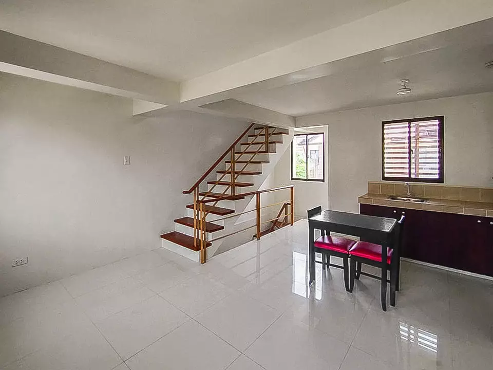 Open photo 13 of 15 — 4 Bedrooms House For Rent Ajoya Gabi Cordova Lapu-Lapu City