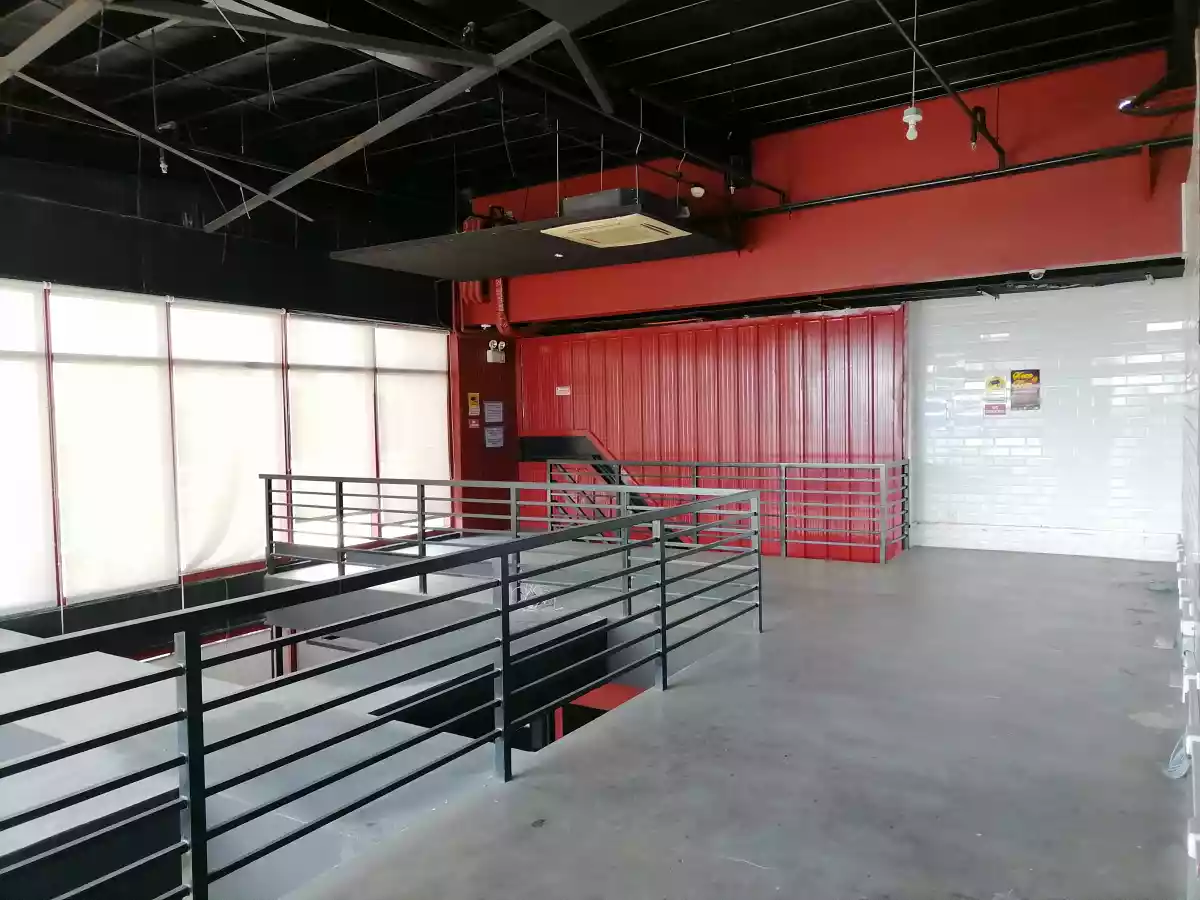 Commercial Space FOR RENT - photo 4