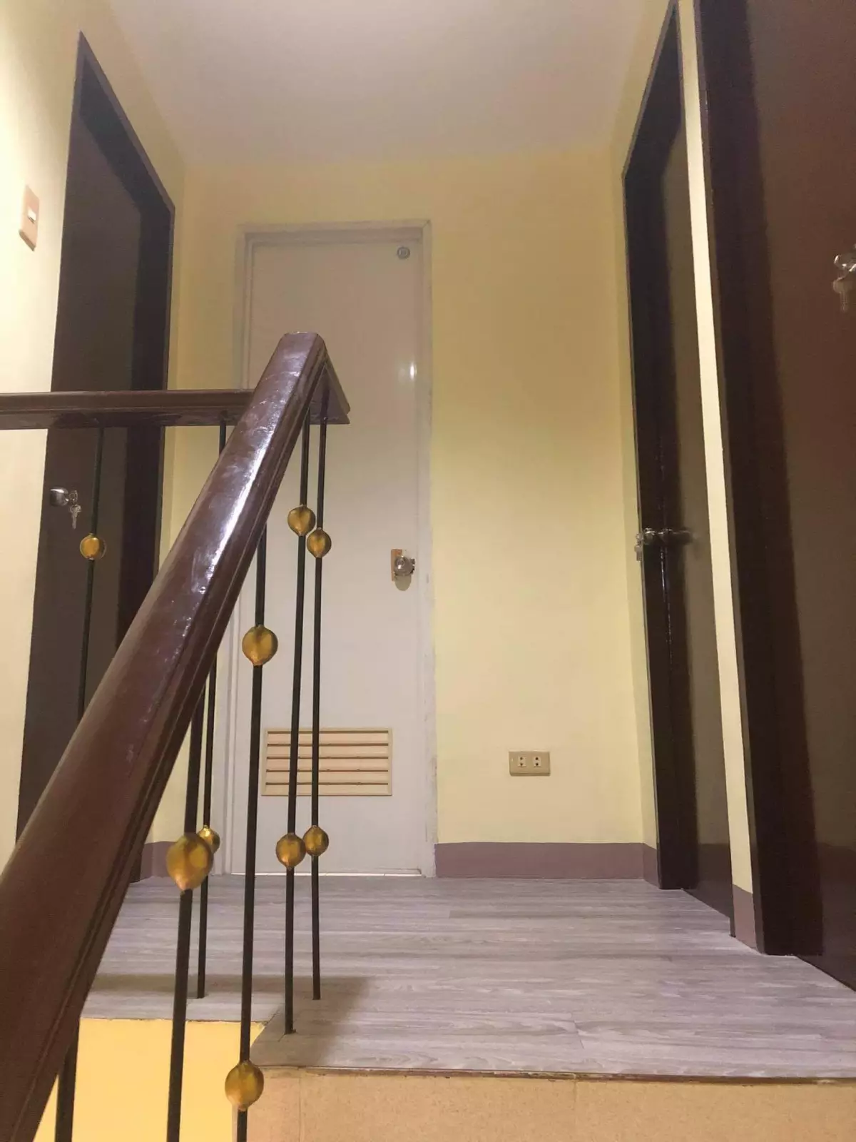 Open photo 13 of 20 — Beautiful 2-Storey Duplex For Sale