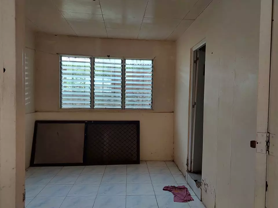 RESIDENTIAL HOUSE AND LOT FOR SALE - photo 5