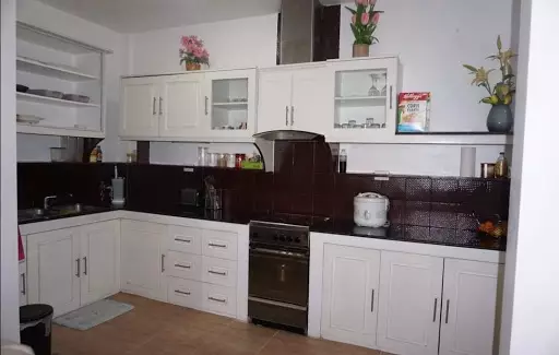 Rush Sale! 4BR Single Detached Corner House in Lapu-Lapu City - photo 4
