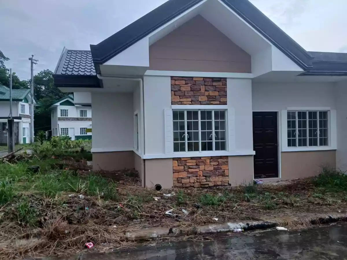 Single attached brand new house Altezza Grande Catalunan Grande Davao Ariana model — House and Lot in Davao del Sur, Philippines — Photo 3