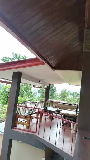 Open photo 12 of 16 — Grand View House and Lot in Valencia/Dumaguete
