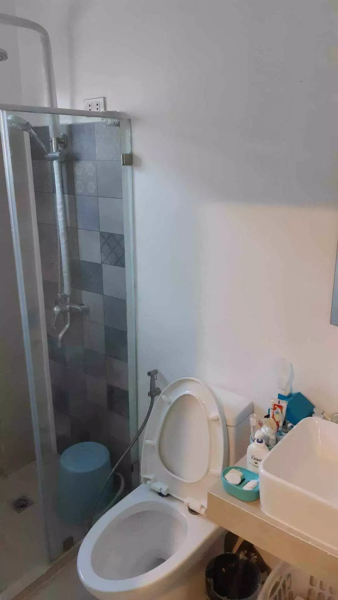 TWO-STOREY HOUSE FOR RENT - photo 4