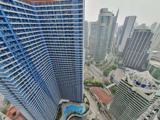 1-Bedroom with Big Balcony — 1 Bedroom in Makati, Metro Manila, Philippines — Photo 3
