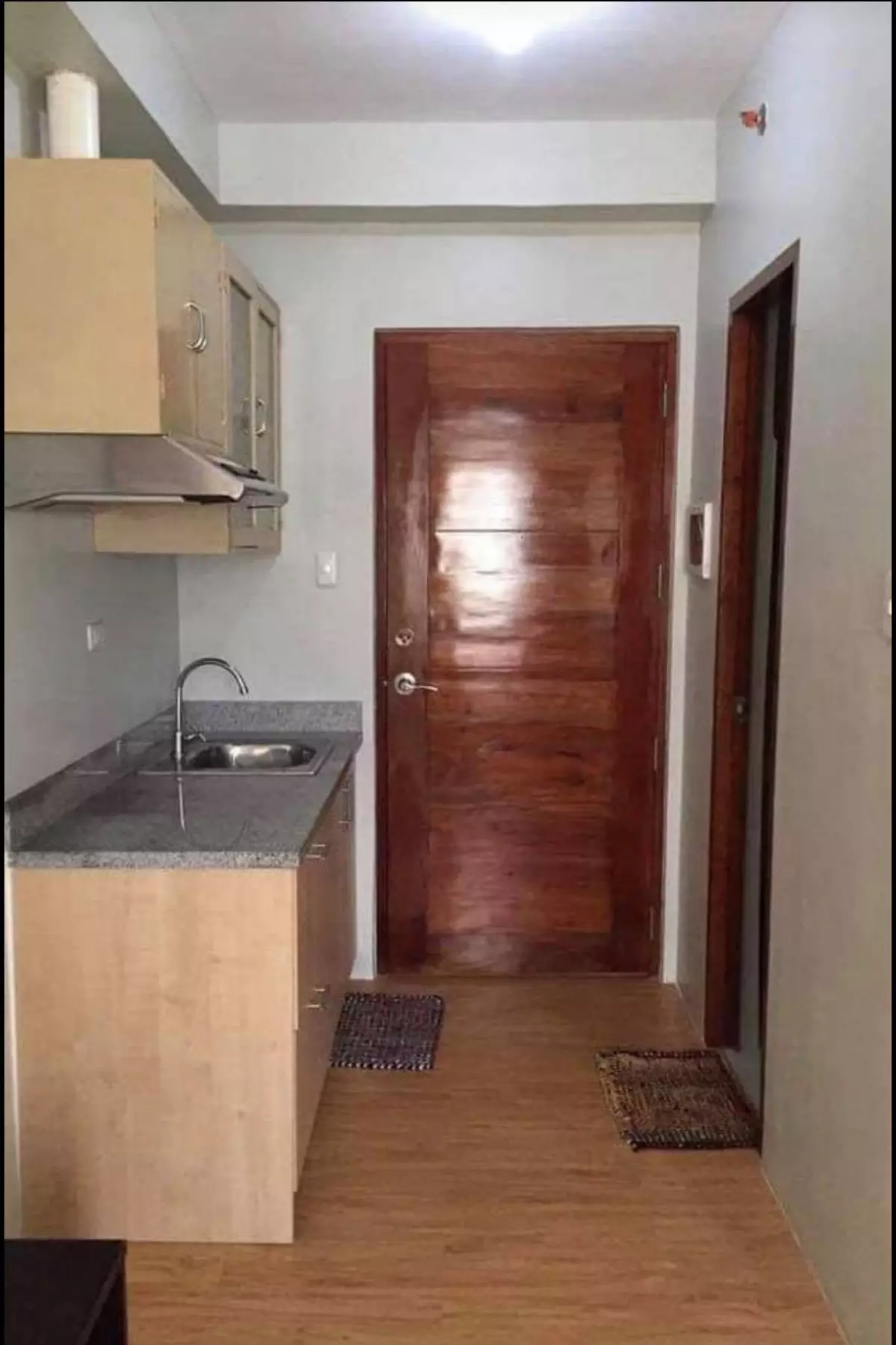 Open photo 11 of 11 — Studio Unit for rent near JY Lahug, IT Park and Ayala Center Cebu