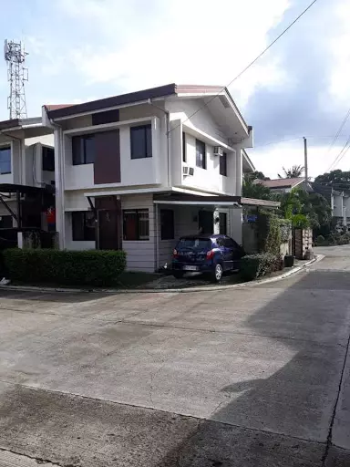 House and Lot 4 SALE!!! — House and Lot in Mandaue City, Cebu, Philippines — Photo 3