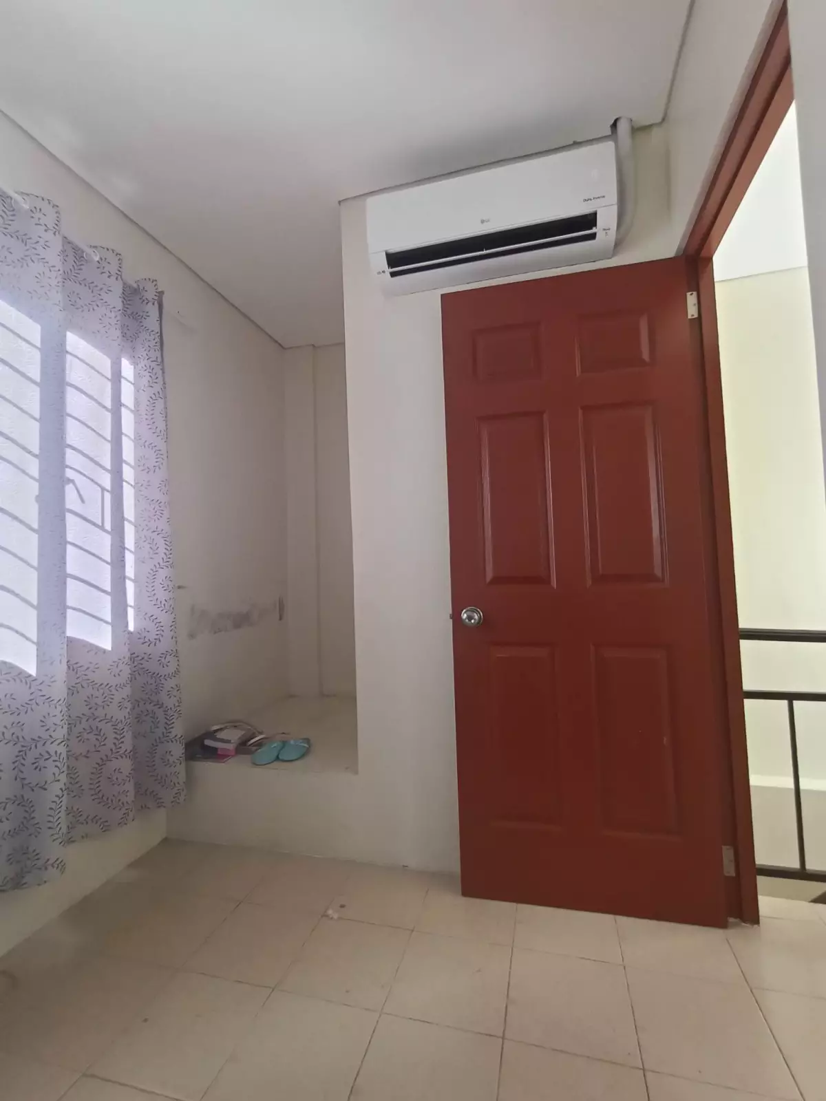 BAYSWATER TALISAY ASSUME — House and Lot in Burgos Street, Talisay, Cebu — Photo 3