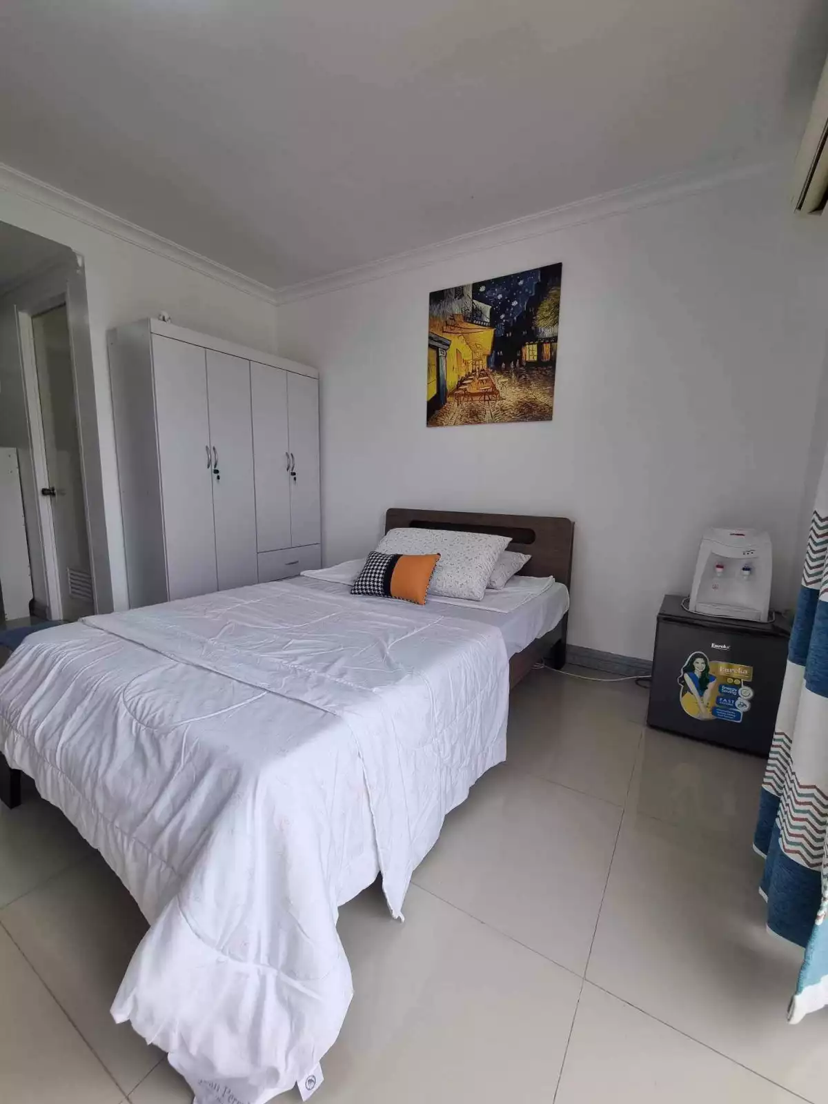STUDIO UNIT FOR SALE IN CITYSCAPE CONDOMINIUM  - photo 2