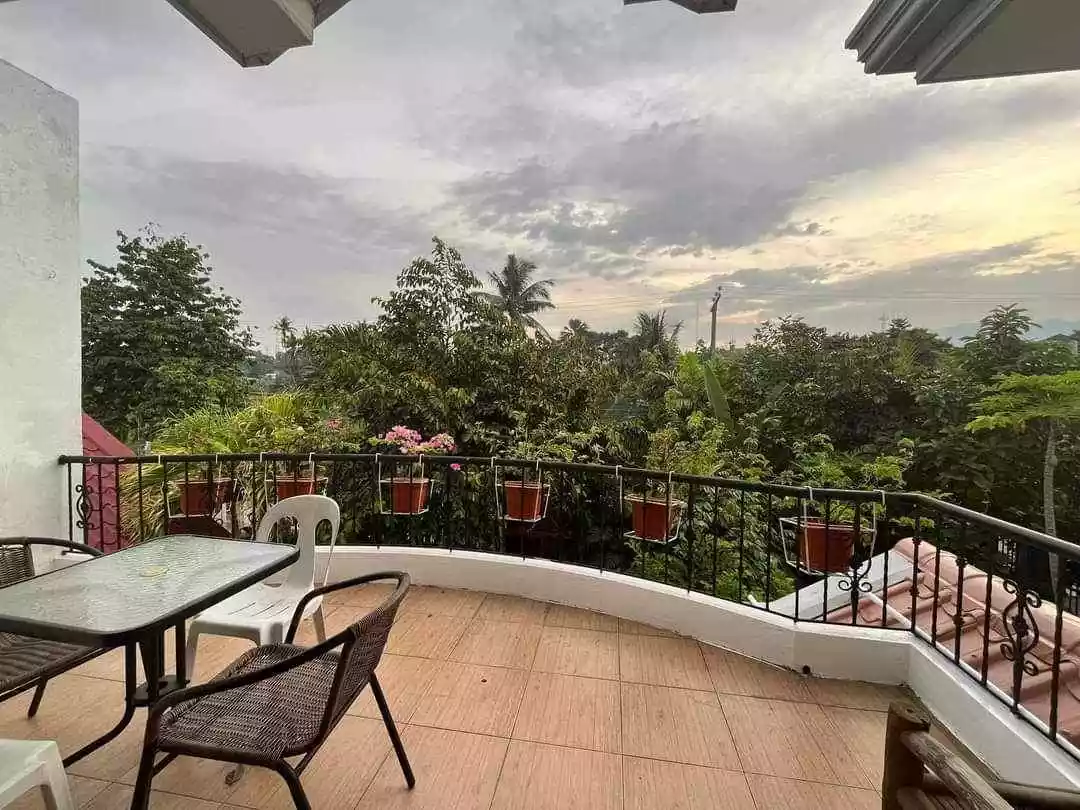TCT -1019302 — House and Lot in Heights, Cebu City, Cebu — Photo 4