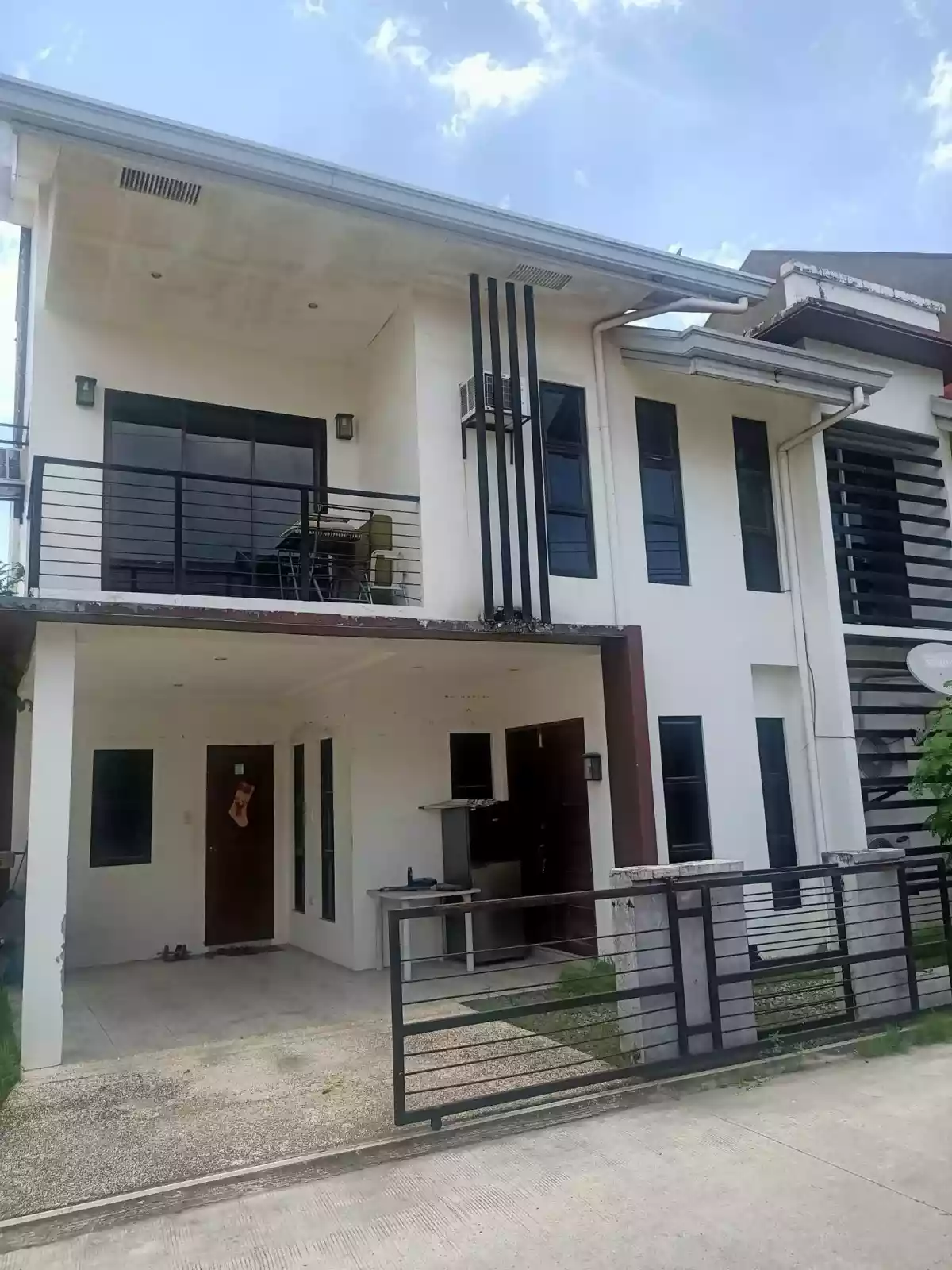 Open photo 21 of 21 — SEMI FURNISHED HOUSE  AND LOT IN TAYUD LILOAN FOR SALE
