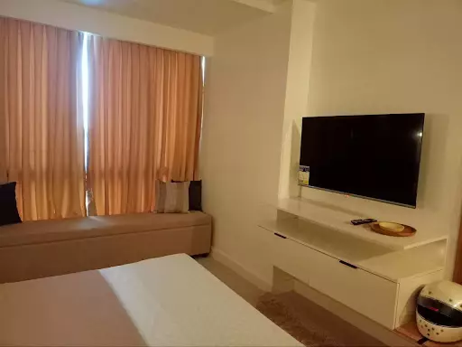 Open photo 13 of 17 — 38 park for rent