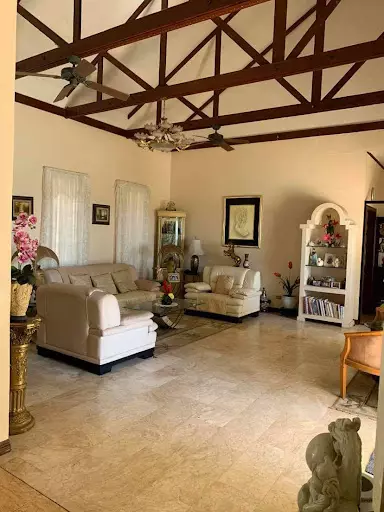 BEACH HOUSE FOR SALE — Beach House / Resort in Carmen, Cebu, Philippines — Photo 4