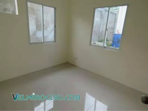 Bungalow House and Lot For Sale — House and Lot in Minglanilla, Cebu, Philippines — Photo 4