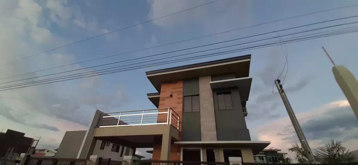 BRAND-NEW SINGLE-DETACHED HOUSE and LOT in CAGAYAN DE ORO near SM UPTOWN - photo 4
