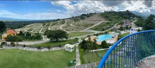 Overlooking Lot in a High End Subdivision FOR SALE — Residential Lot in Negros Oriental, Philippines — Photo 5