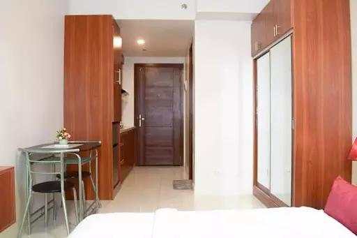 Hor 01 — Studio in Cebu City, Cebu, Philippines — Photo 3