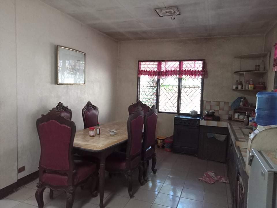 ONE STOREY OLD HOUSE FOR SALE  - photo 4