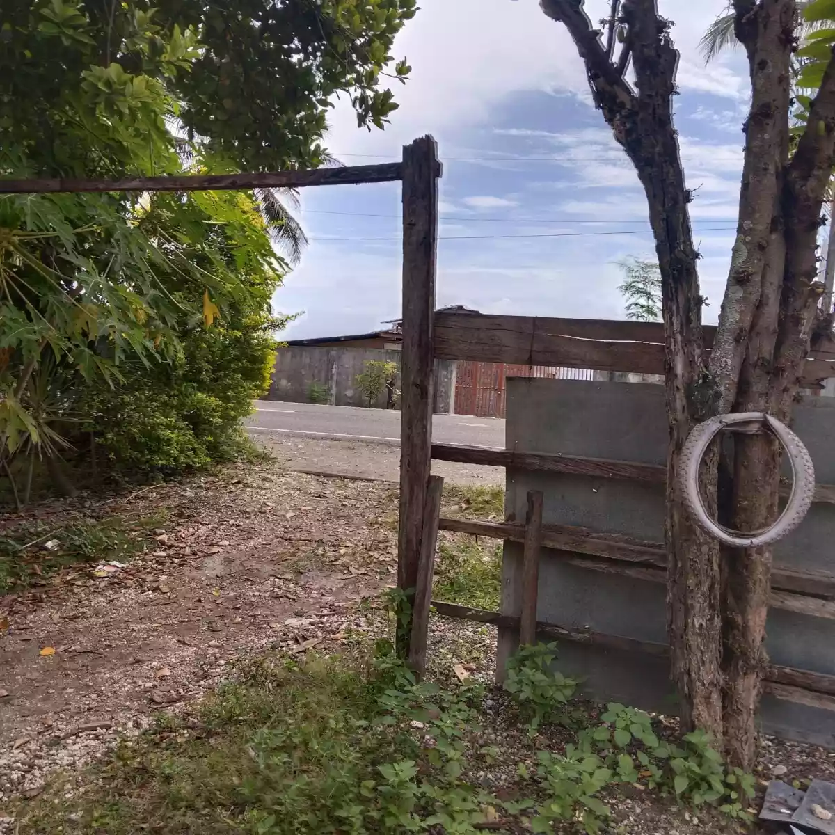 LOT in OSLOB beside Road & Near Beach