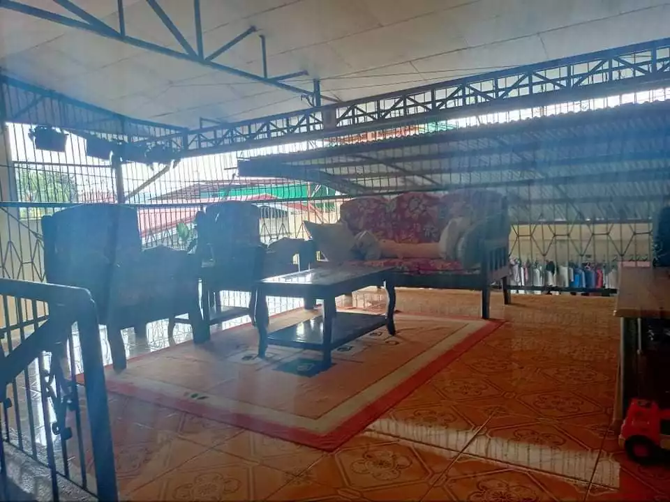 House & Lot - photo 4