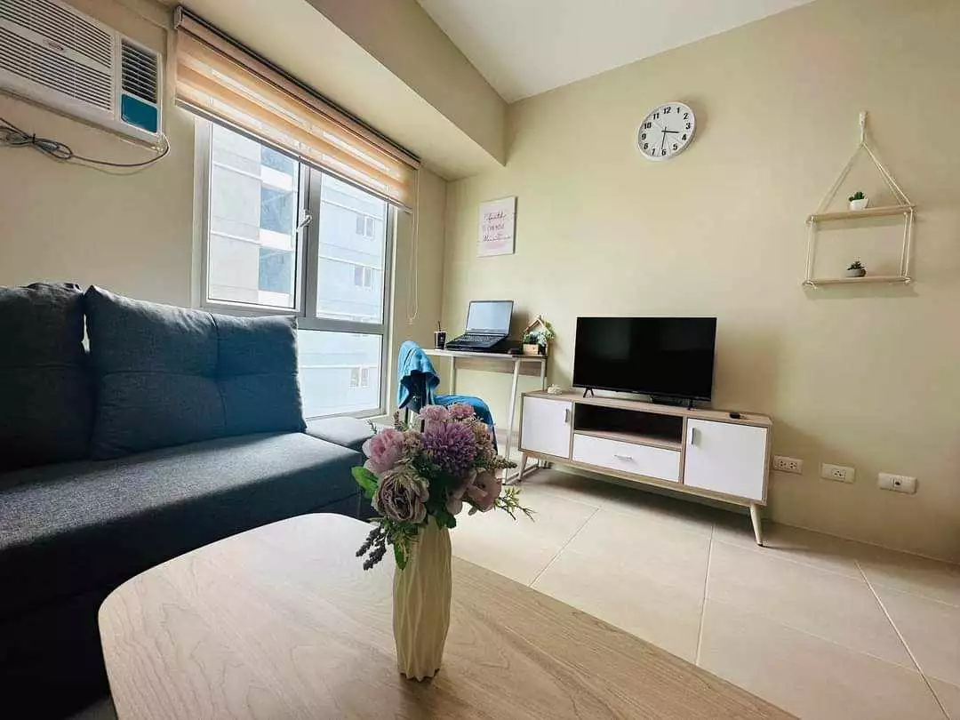 CONDO FOR RENT - photo 4
