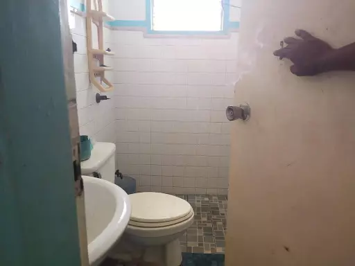 House n lot can be converted into warehouse — House and Lot in Talisay, Cebu, Philippines — Photo 4