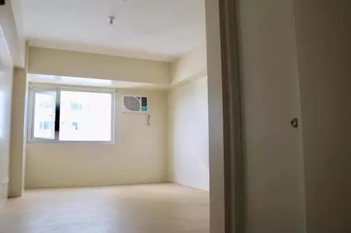 STUDIO UNIT IN AVIDA TOWER 1 DAVAO — Studio in C. M. Recto, Poblacion District, Davao City — Photo 5