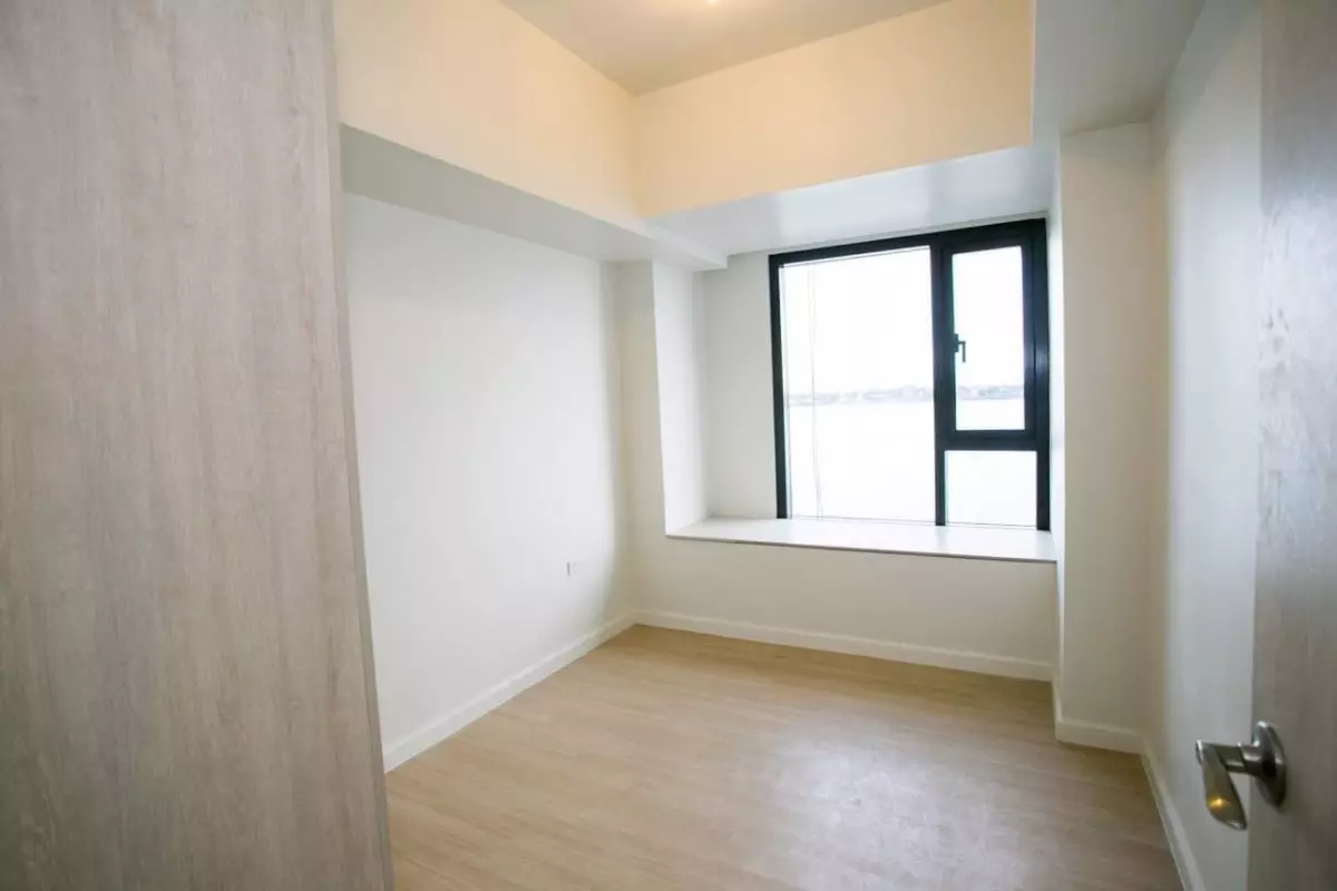 Open photo 18 of 21 — FOR SALE - Mandani Bay Suites 3BR | Tower 1