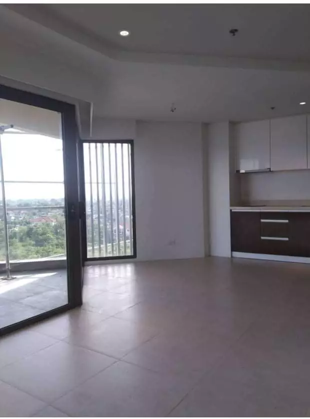Tambuli 2 Bedrooms for Sale - 9th Floor - photo 3