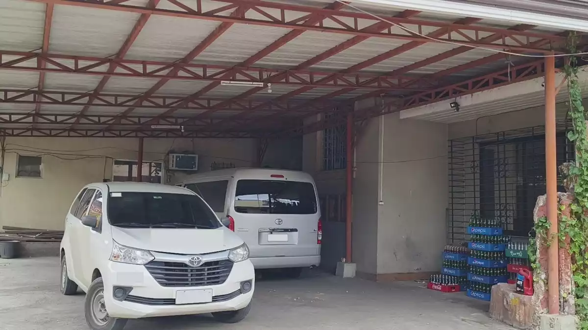 CORNER COMMERCIAL PROPERTY WITH 2-STOREY HOUSE beside Mandaue City Hall — Building in P.J.Burgos, Mandaue City, Cebu — Photo 5