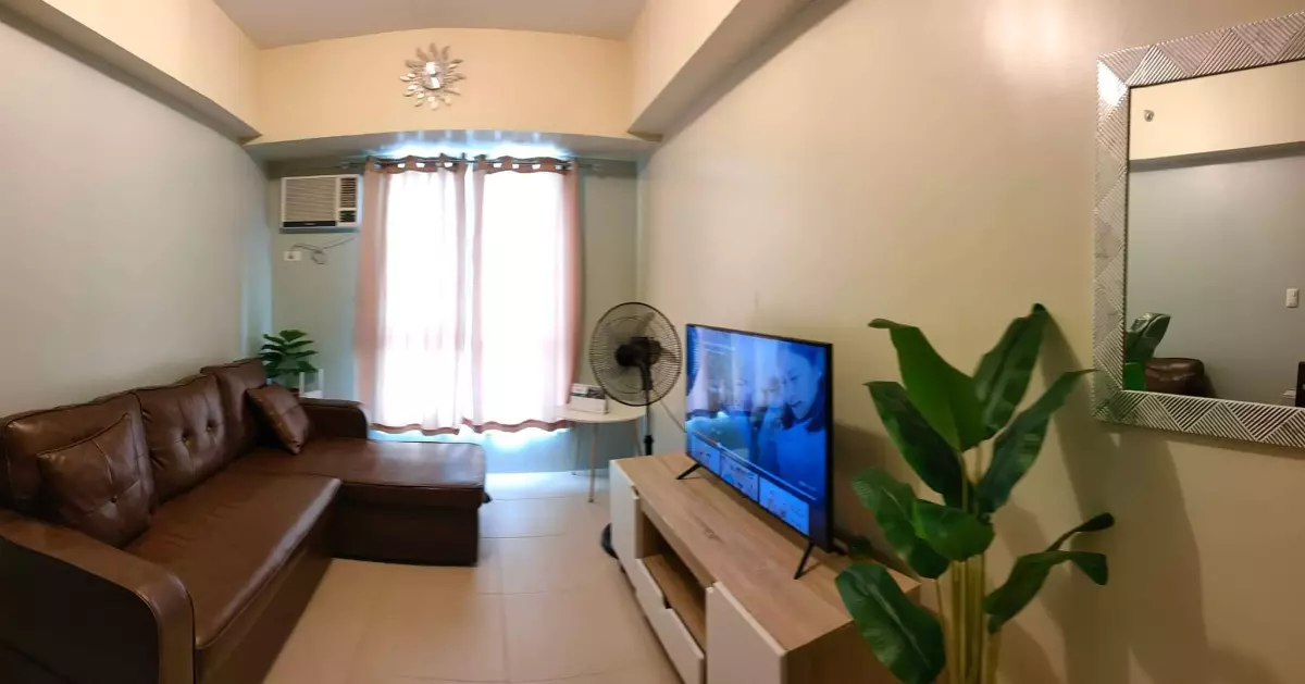 Open photo 12 of 13 — Furnished 1Br corner Unit on 28th Floor