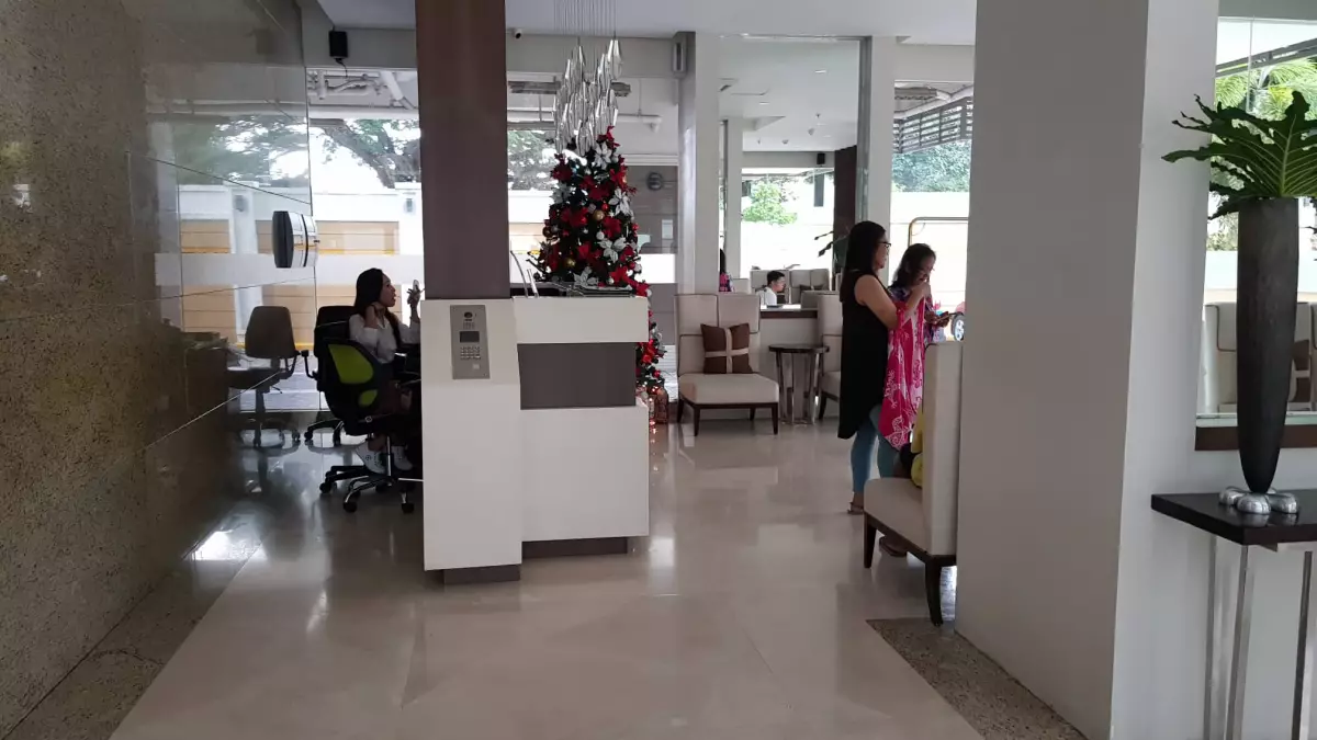 3 Bedroom Unit in Padgett Place — 3 Bedrooms in Molave Street, Cebu City, Central Visayas — Photo 3