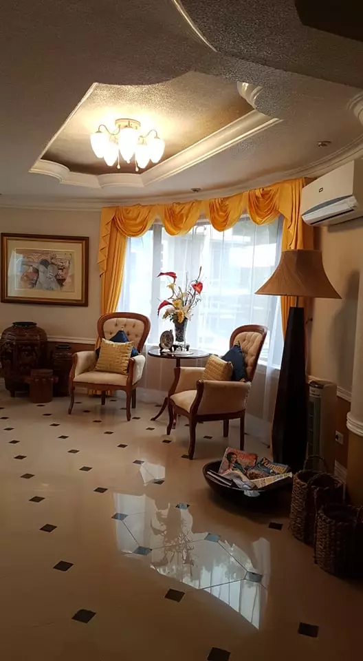 3 storey house, fully furnished with roof deck — House and Lot in Cebu City, Cebu, Philippines — Photo 5
