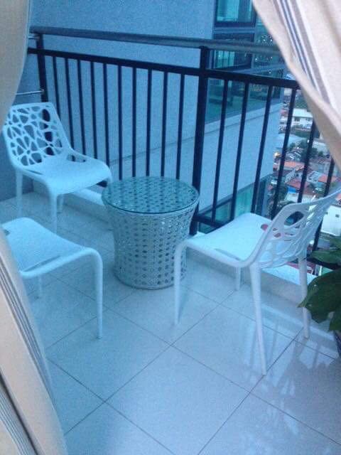 Open photo 12 of 18 — Condo Unit for sale at City Suites/ Ramos Tower, Cebu