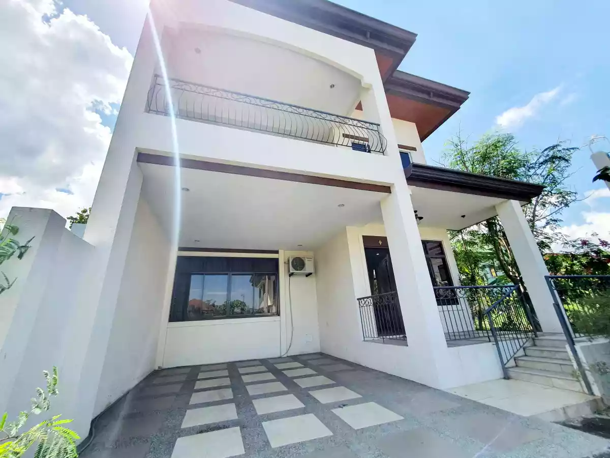 150 sqm House and Lot in HILSBOROUGH POINTE — House and Lot in Regatta Boulevard, Cagayan de Oro, Misamis Oriental — Photo 4