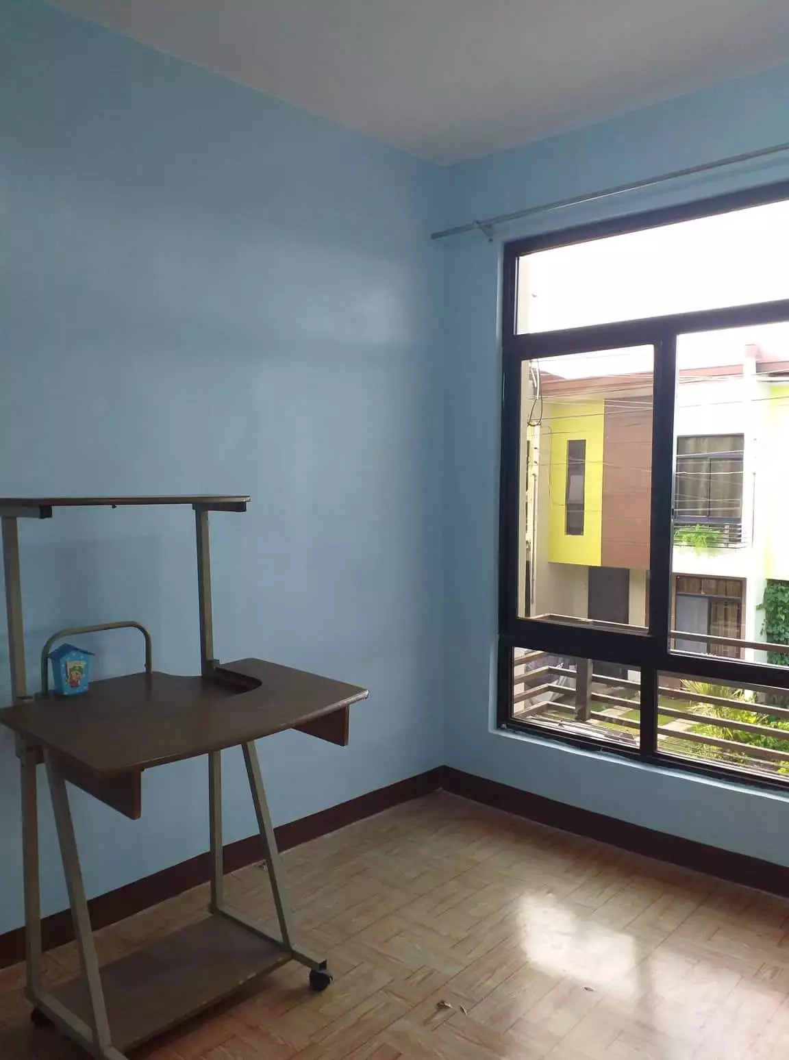 Townhouse For Rent — Townhouse in Kalawisan Road, Lapu-Lapu City, Cebu — Photo 3