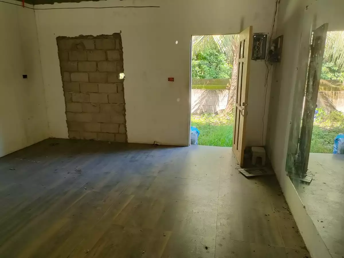 Unfinished House & Lot for Sale in Bong-ao, Valencia - photo 4