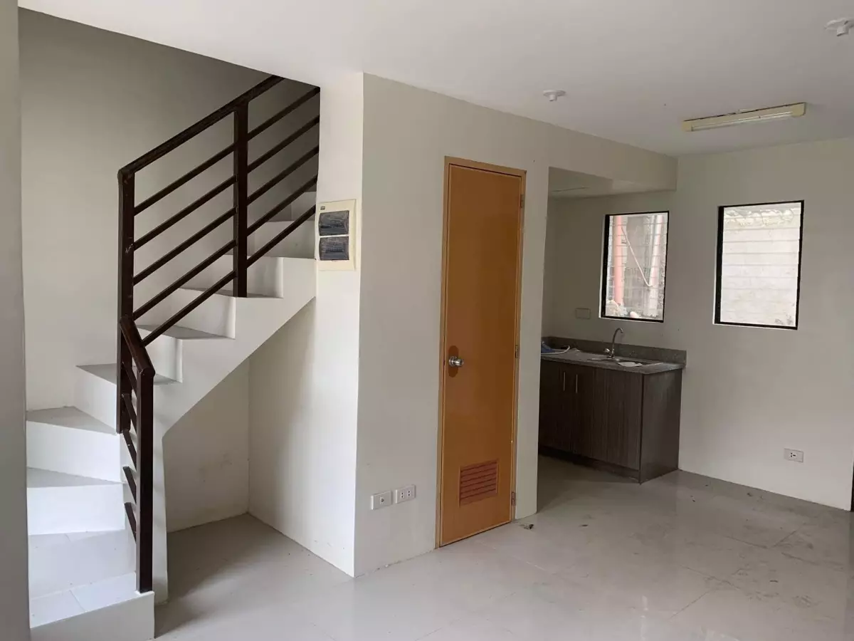 Casa Mira Linao unit B townhouse for sale — House and Lot in Talisay, Cebu, Philippines — Photo 4
