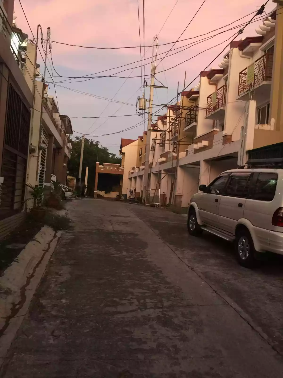 Open photo 45 of 49 — Affordable Townhouse Near MOA, Airport & City of Dreams