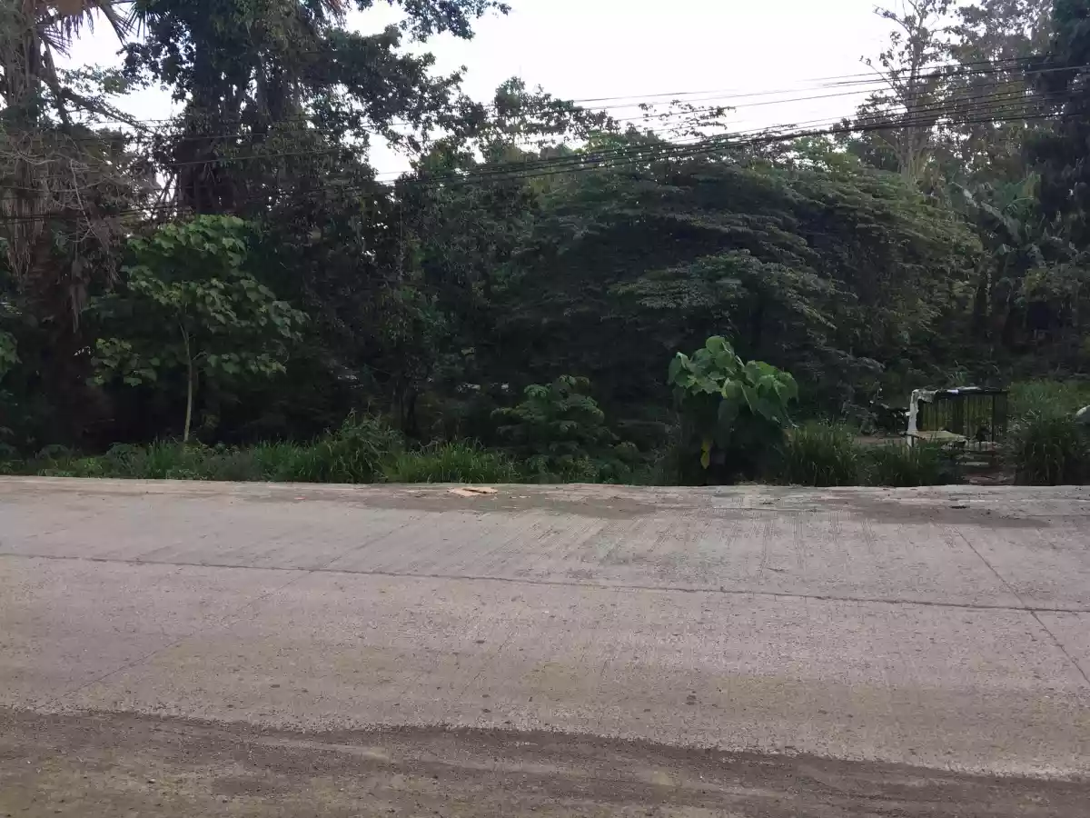 Lot for Sale at 630sqm Cabantian — Commercial Lot in Buhangin, Davao City, Davao del Sur — Photo 2