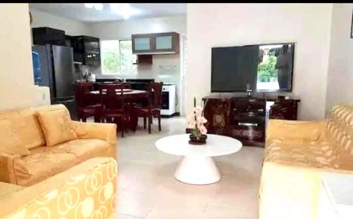 For rent townhouse in Guadalupe Cebu City — Townhouse in Gervacio Quijada Street, Cebu City, Cebu — Photo 4