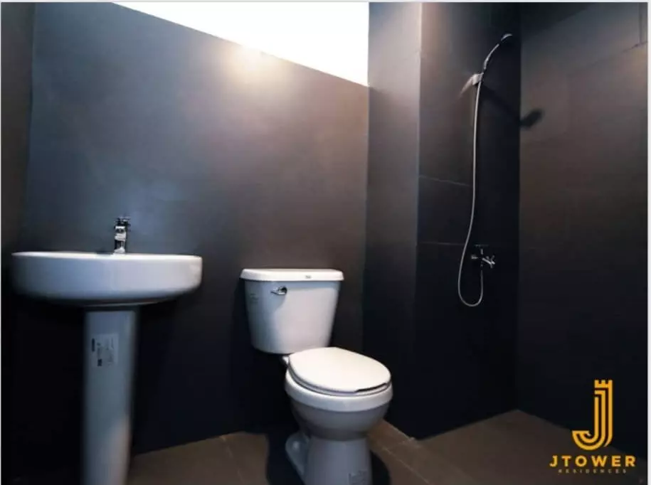 For Assume Condo @ J Tower Res.  Mandaue City  - photo 7