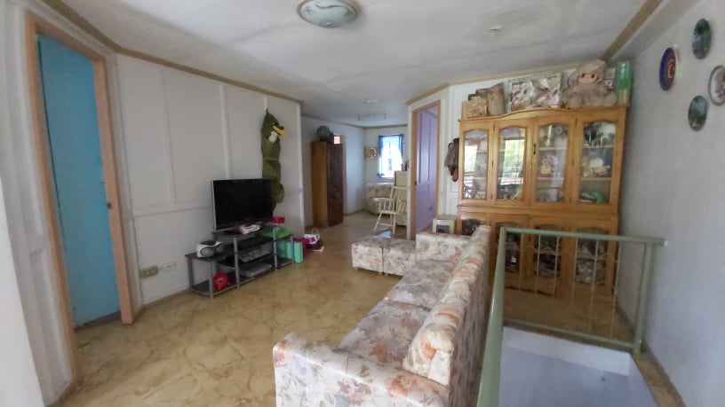 2 STOREY HOUSE AND LOT FOR SALE - photo 2
