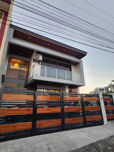 Open photo 18 of 23 — 4-Bedroom Apartment for Sale in Talisay, Cebu