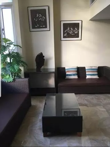 Open photo 14 of 21 — Club ultima for rent