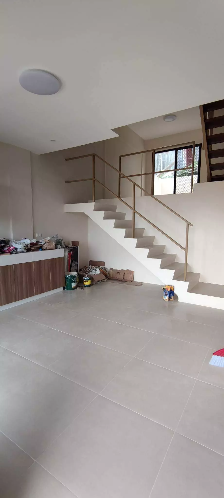 HOUSE AND LOT FOR SALE  - photo 3