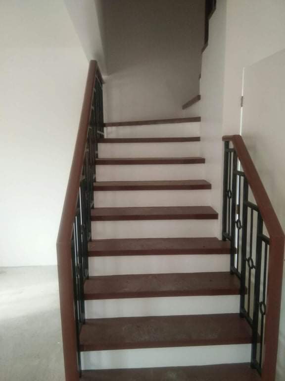 HOUSE FOR RENT IN TALAMBAN!