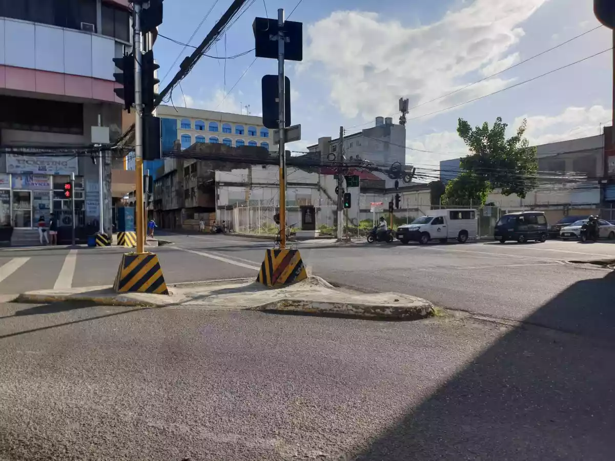 COMMERCIAL LOT FOR SALEâ€¼ï¸ — Commercial Lot in Cebu City, Cebu, Philippines — Photo 3