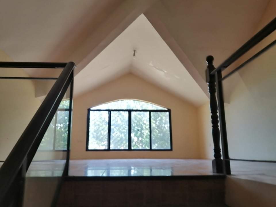 House and. Lot for rent in white sand villa  - photo 5